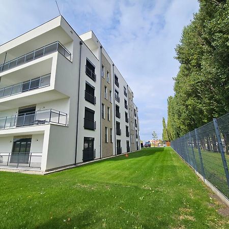 Harmonia Riva Apartman B11 Dunajska Streda Exterior photo